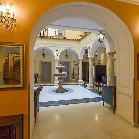 Britannia Excelsior Hotel 3*