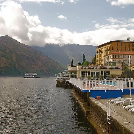 Britannia Excelsior Hotel 3*