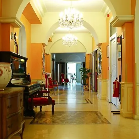 Britannia Excelsior 3*
