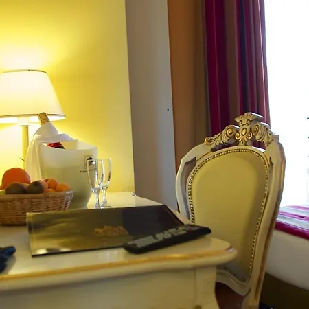 Hotell Britannia Excelsior Cadenabbia