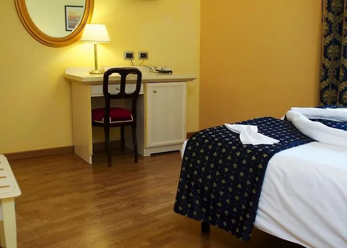 The Edition Hotel 5*